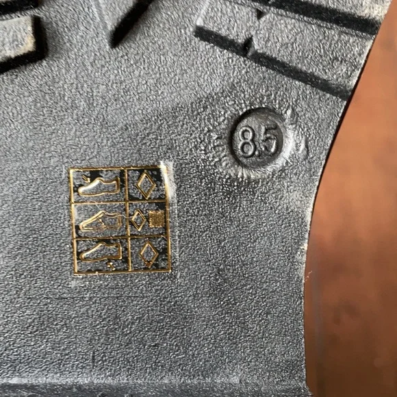 Chinese Laundry In Touch Booties - Picture 7 of 7